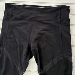 IVIVVA by LULULEMON girls size 14 Lux leggings